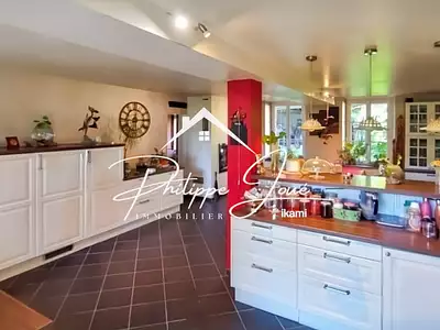 Maison, 308 m²