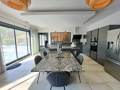 Maison, 206 m²
