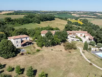 Maison, 1 000 m²
