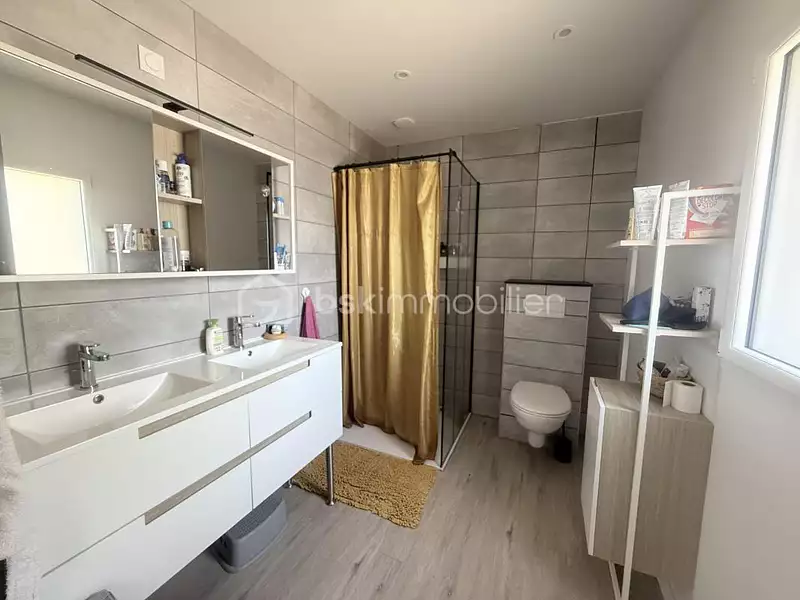 Maison, 92 m²