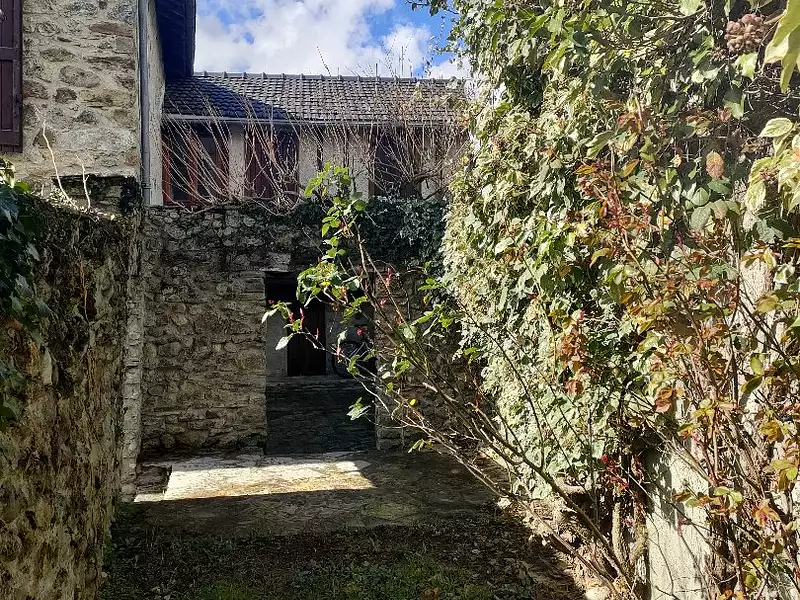 Maison, 240 m²