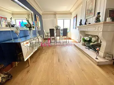 Appartement, 210 m²