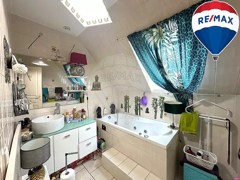 Maison, 177 m²