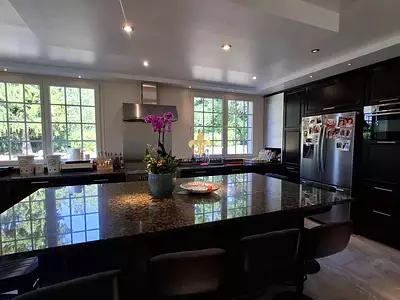 Maison, 195 m²