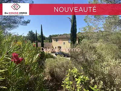 Maison, 222 m²