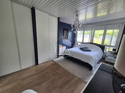 Maison, 297 m²