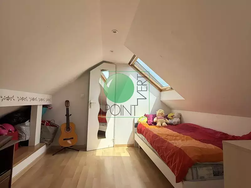 Maison, 165 m²