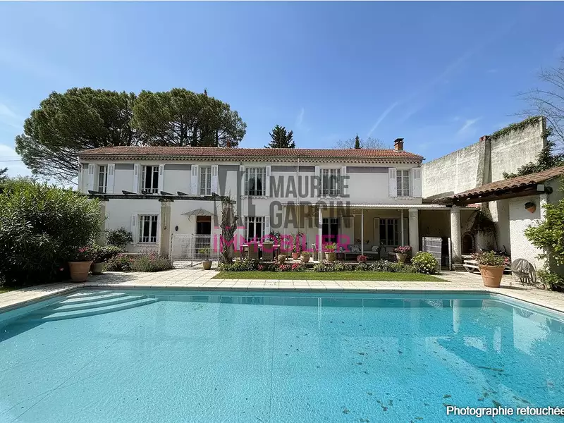 Maison, 260 m²