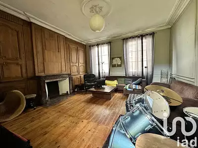 Maison, 166 m²