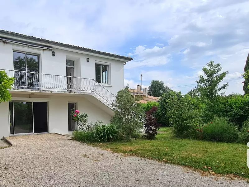 Maison, 180 m²