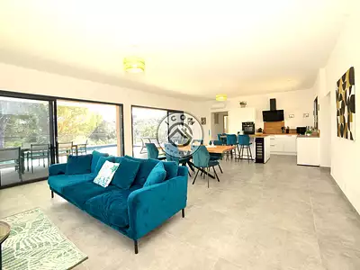 Maison, 155 m²
