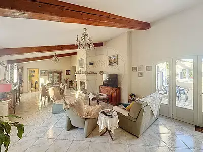Maison, 300 m²