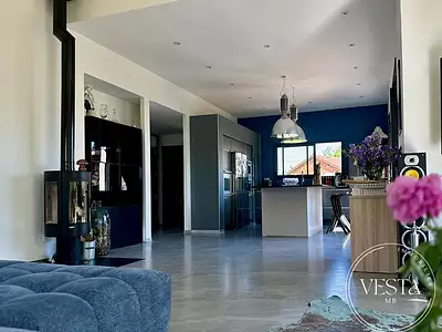 Maison, 169 m²