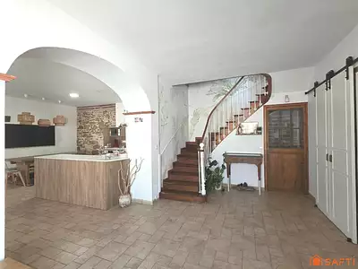 Maison, 210 m²