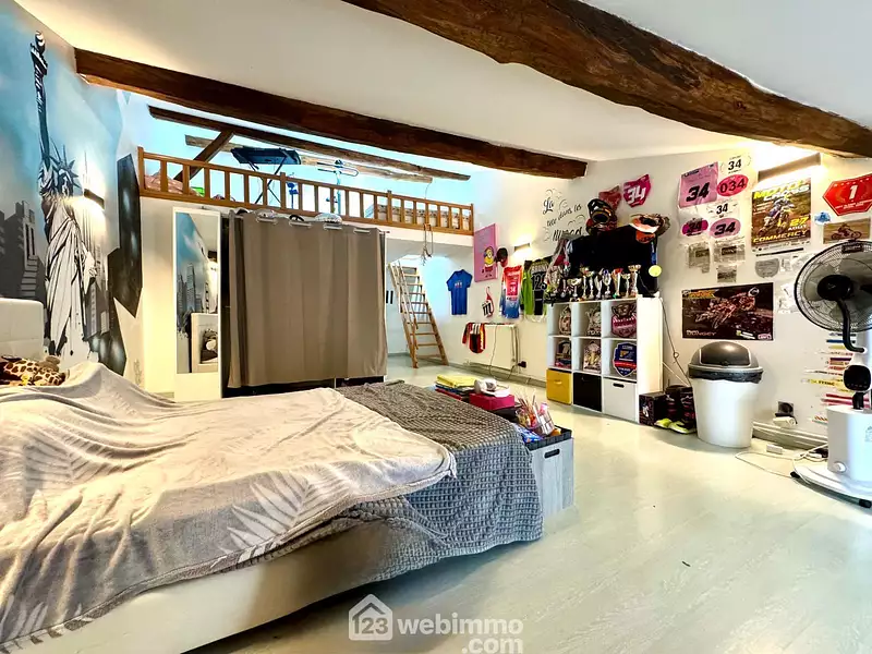 Maison, 183 m²