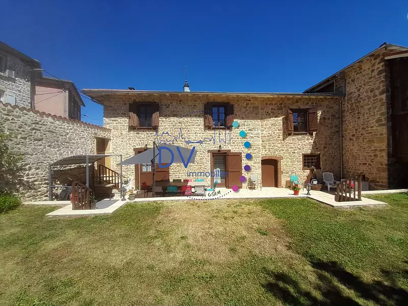 Maison, 221 m²