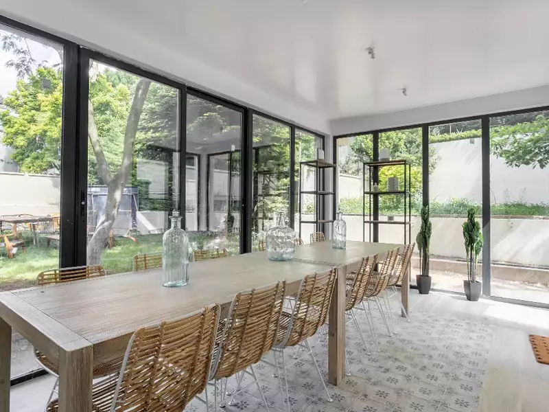 Appartement, 300 m²