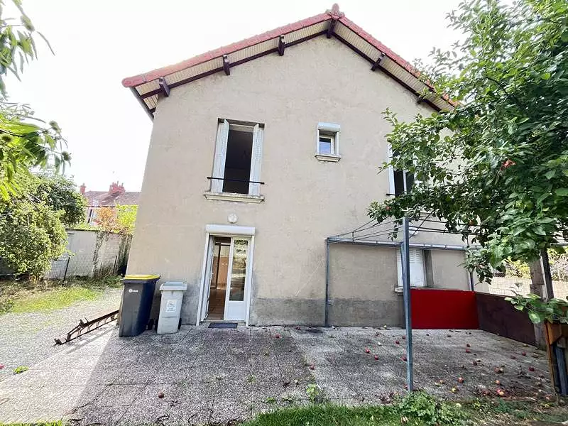 Maison, 87 m²