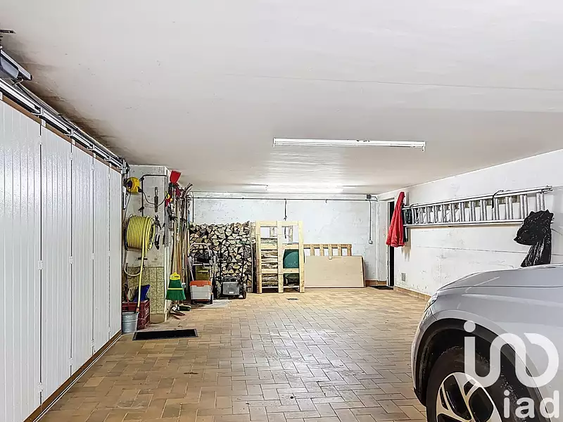 Maison, 223 m²