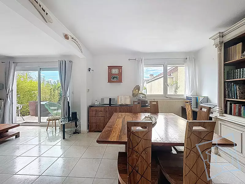 Maison, 87 m²