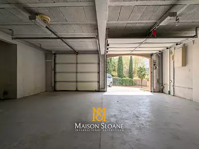 Maison, 243 m²