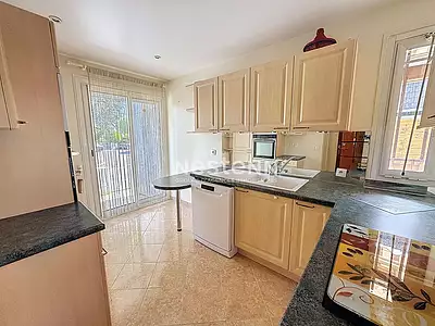 Maison, 93 m²