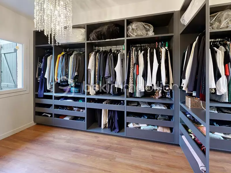 Maison, 213 m²