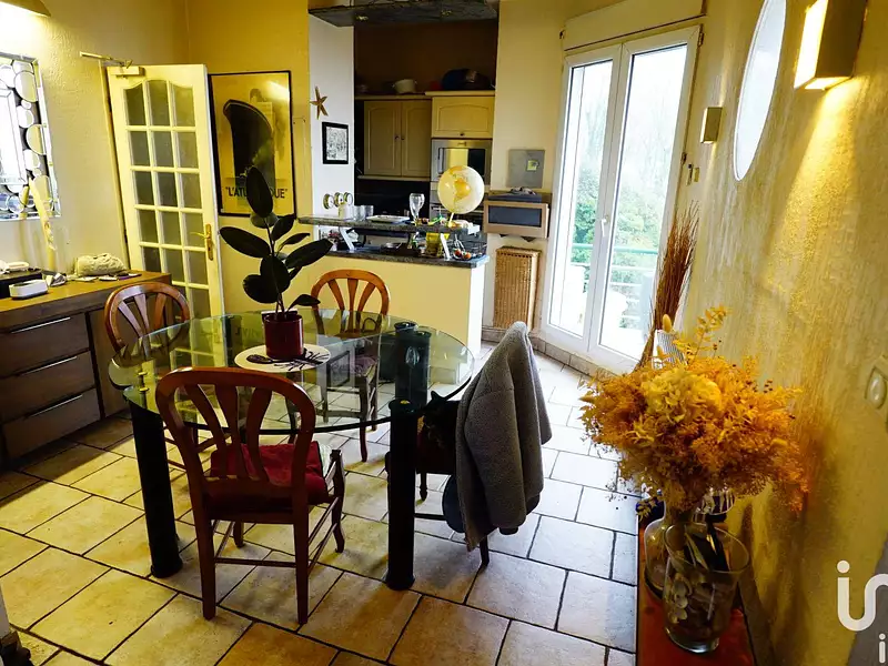 Maison, 155 m²