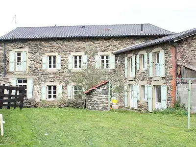 Maison, 225 m²