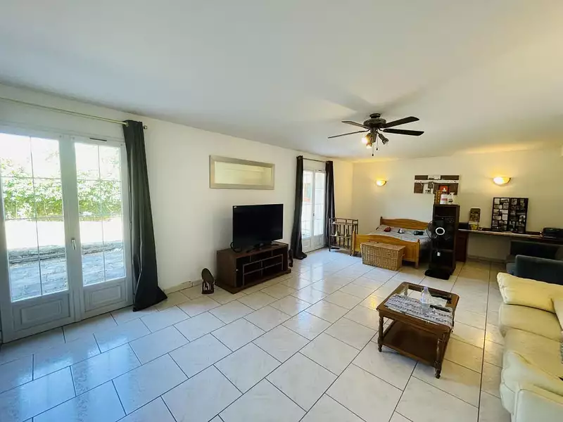 Maison, 232 m²