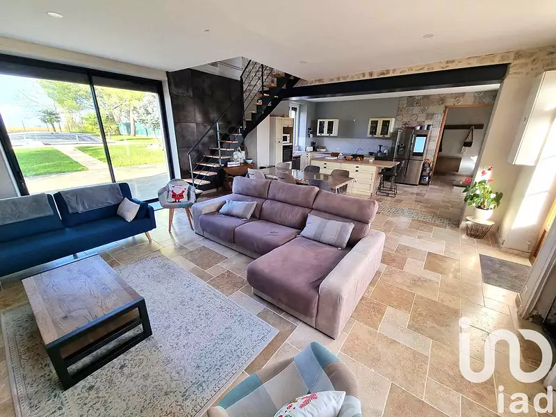 Maison, 212 m²