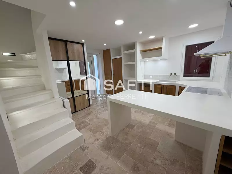 Maison, 83 m²