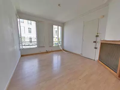 222 000 € 5 217 €/m² Appartement • 42,55 m² • 2 pièces • 1 chambre Le Perreux-sur-Marne (94170)