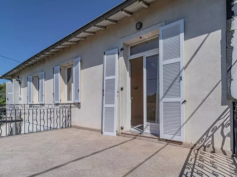Maison, 215,94 m²