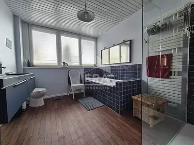 Maison, 297 m²