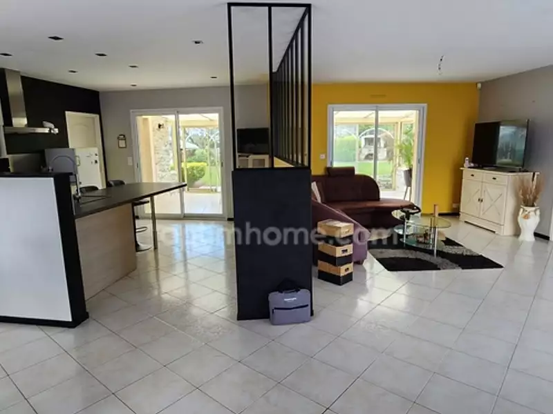 Maison, 155 m²