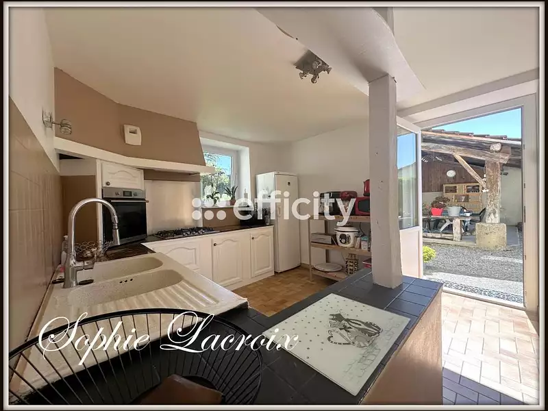 Maison, 212 m²