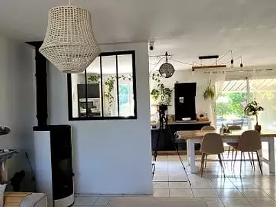 Maison, 99 m²