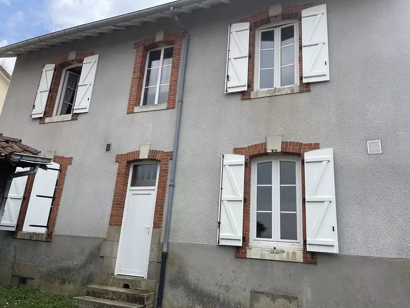 Immeuble, 170 m²