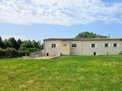 Maison, 94 m²