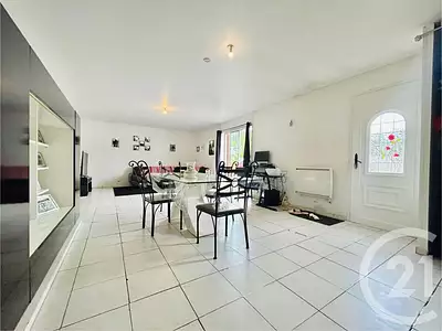 Maison, 94 m²