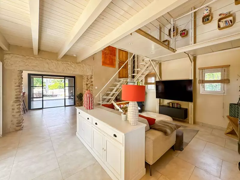 Maison, 195 m²