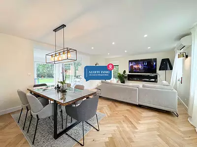 Maison, 316 m²