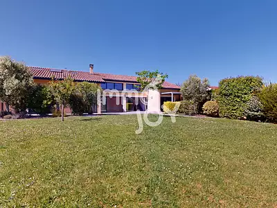 Maison, 185 m²