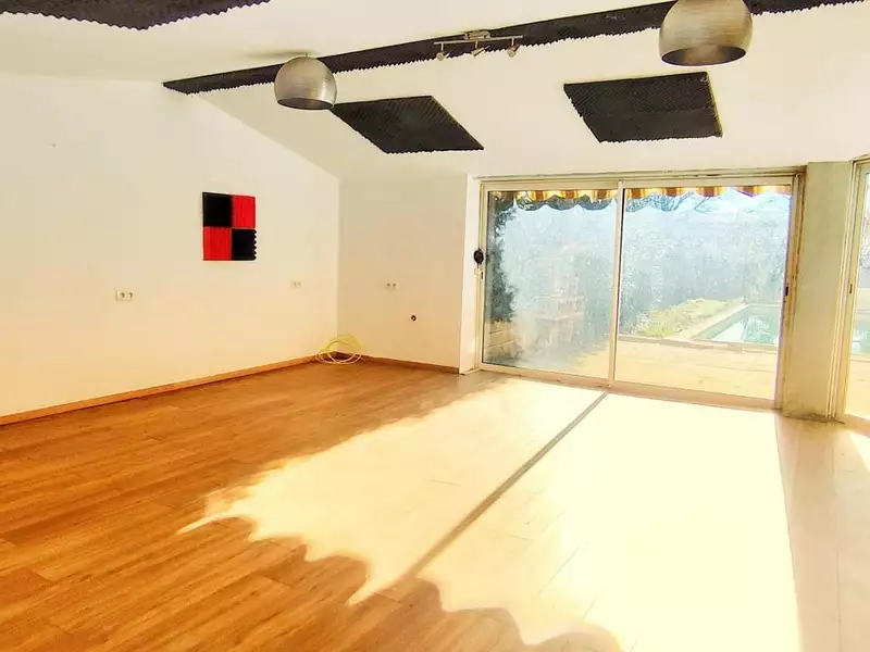 Maison, 192 m²