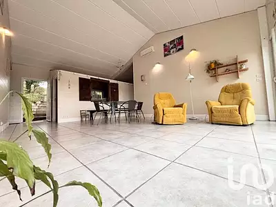 Maison, 146 m²