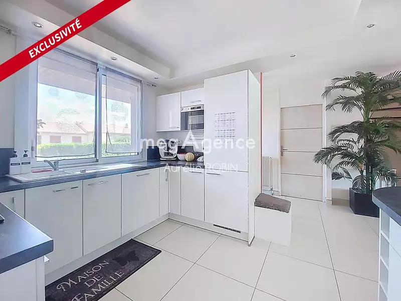 Maison, 120 m²