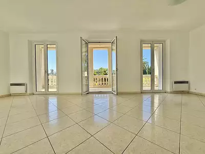 Maison, 180 m²