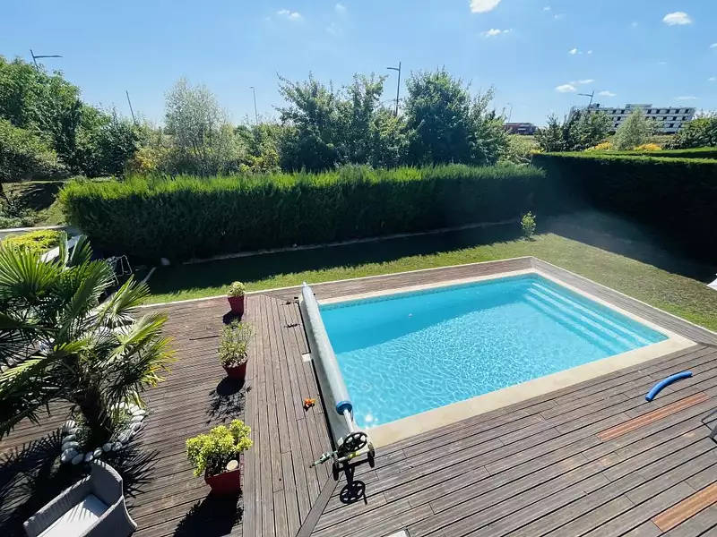 Maison, 170 m²