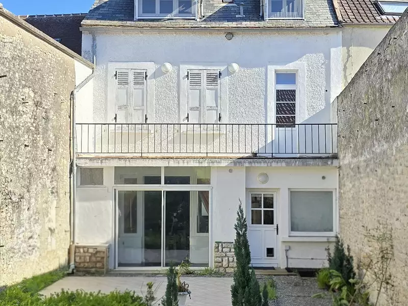 Maison, 170 m²